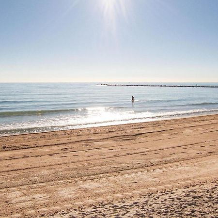 Gorgeous Apartment In El Campello With Wifi Eksteriør billede