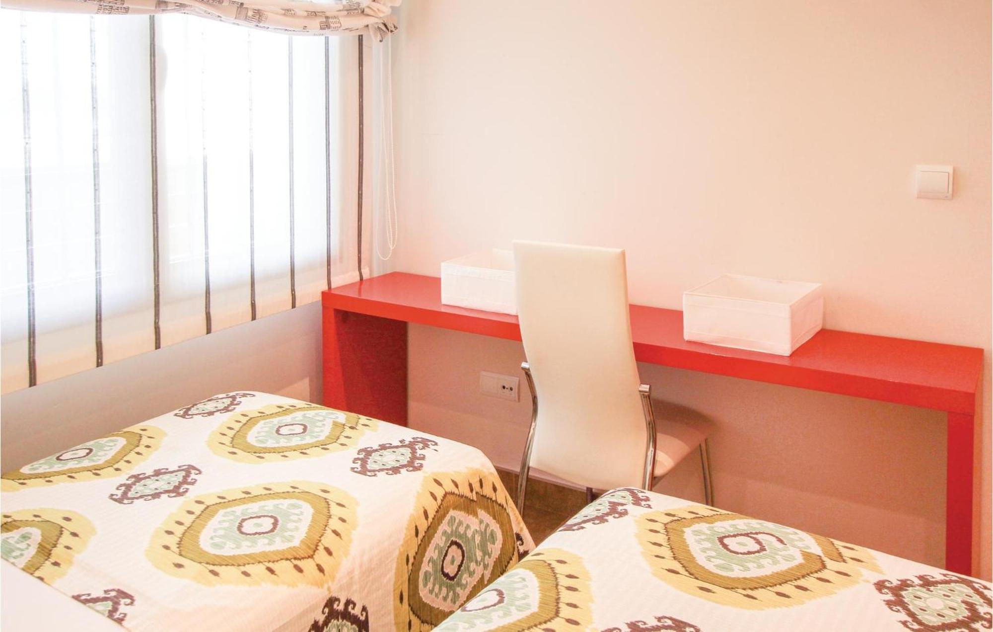 Gorgeous Apartment In El Campello With Wifi Eksteriør billede