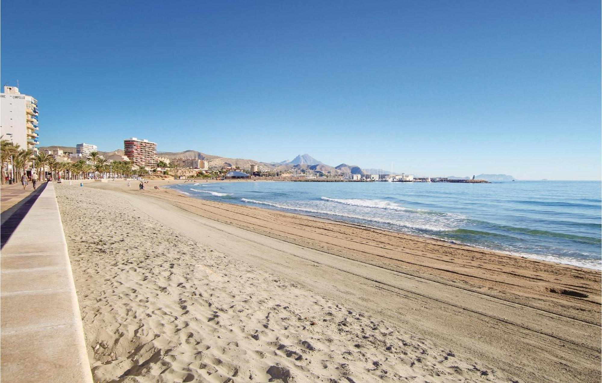 Gorgeous Apartment In El Campello With Wifi Eksteriør billede